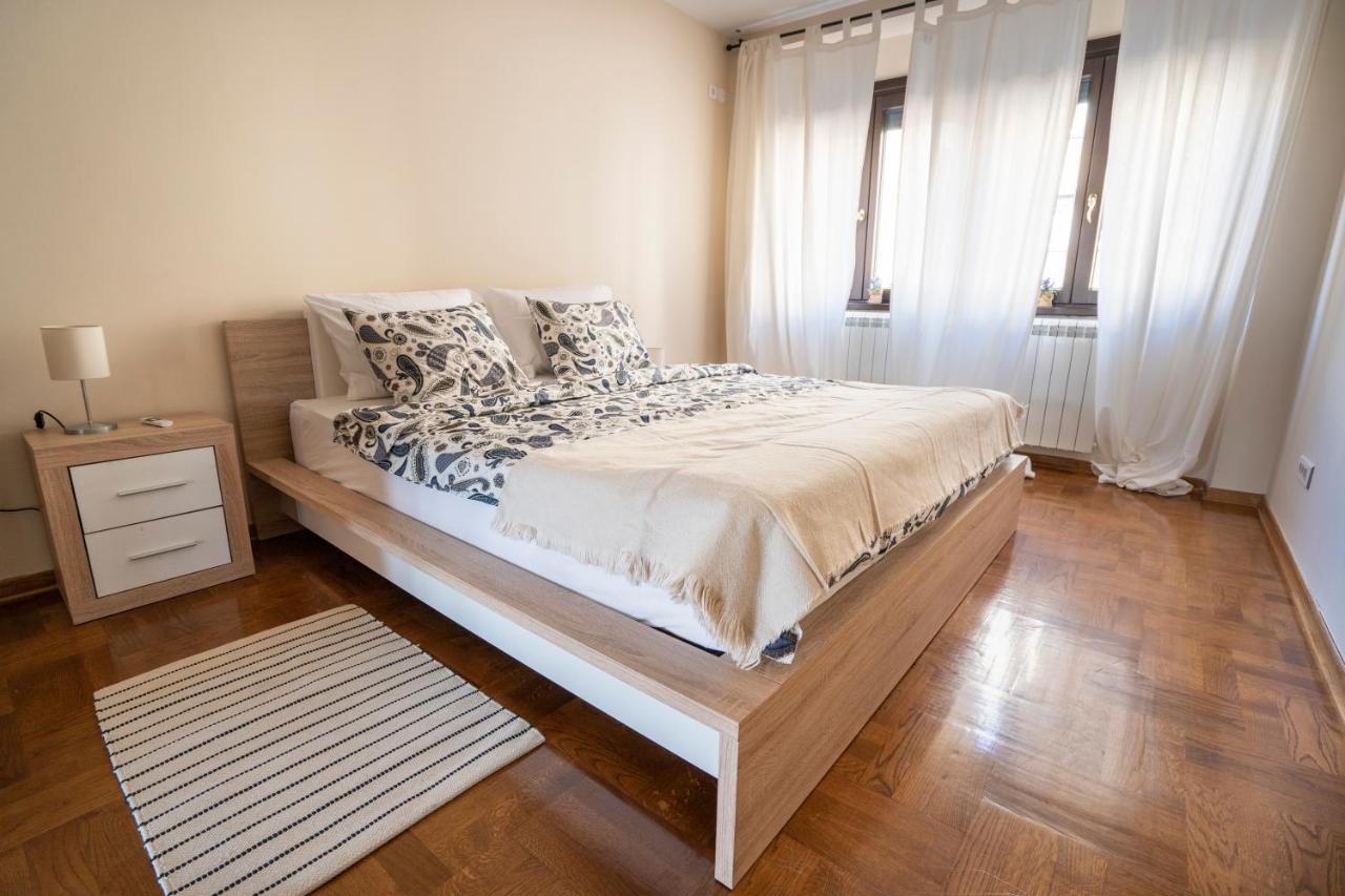 Desire, City Center Apartment Terazije Βελιγράδι Εξωτερικό φωτογραφία